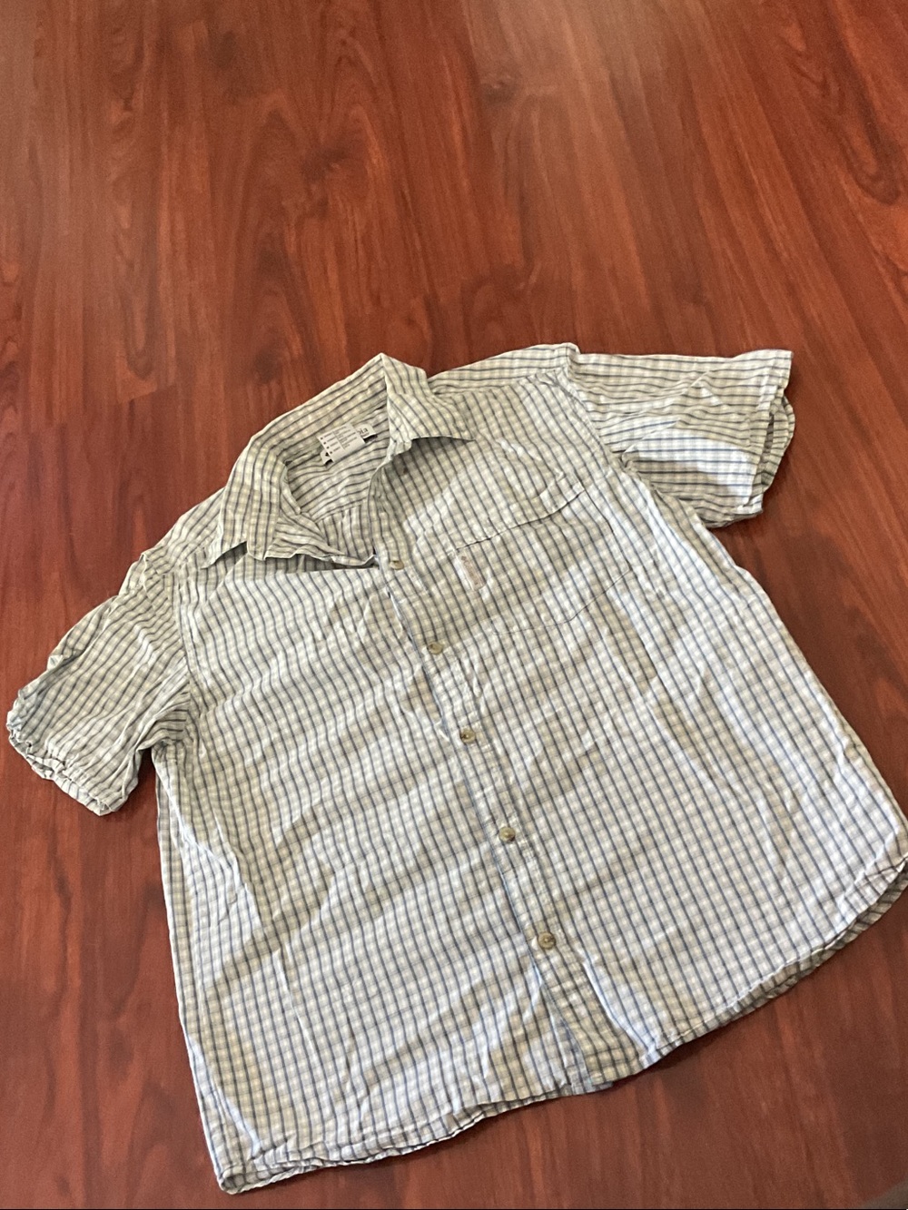 Casual Short-Sleeve Button-Down Shirt in Light Blue & White Stripe